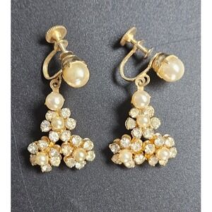 Vintage Coro Faux Pearl &Rhinestone Dangle Flowers Screwback Gold-Toned Earrings